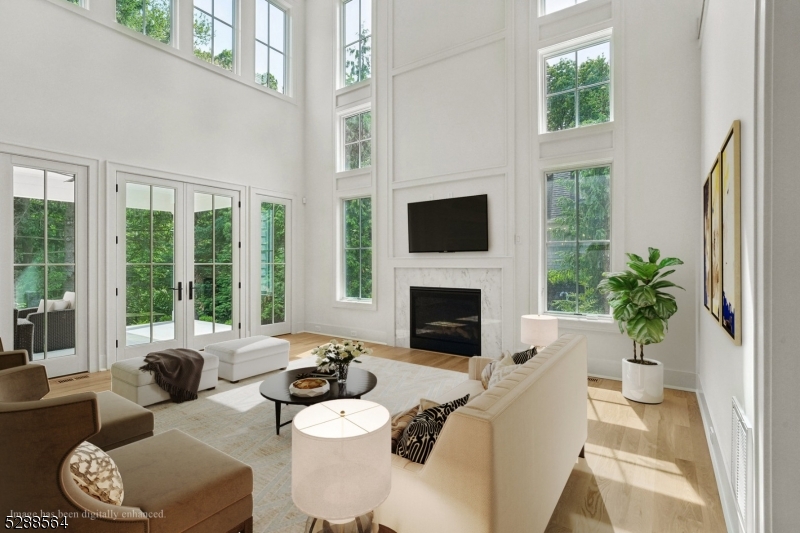 11 Addison Dr