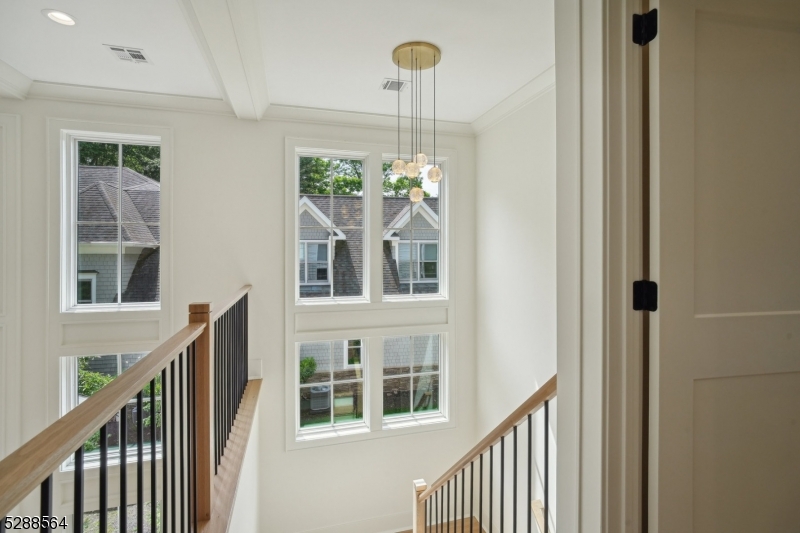 11 Addison Dr