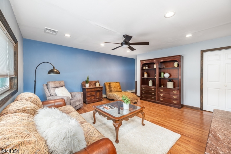 57 Meakin Ave
