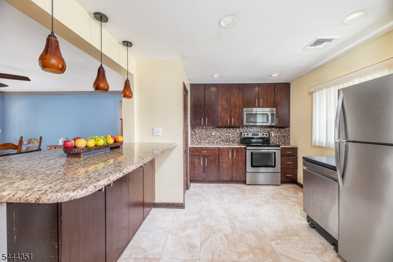57 Meakin Ave