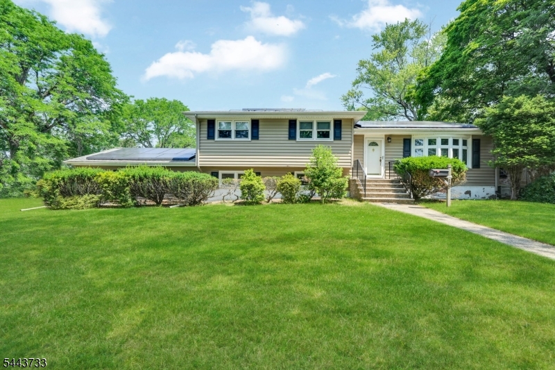 19 Lawrence Rd
