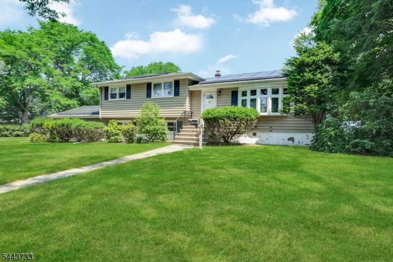 19 Lawrence Rd