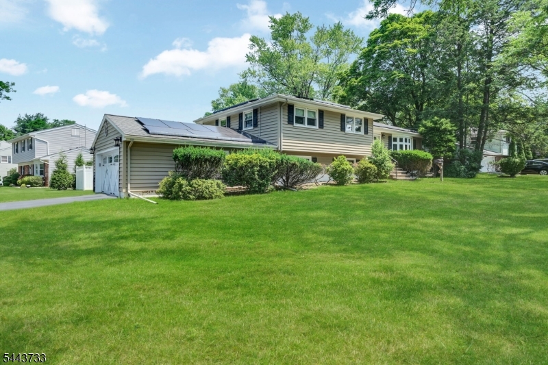 19 Lawrence Rd
