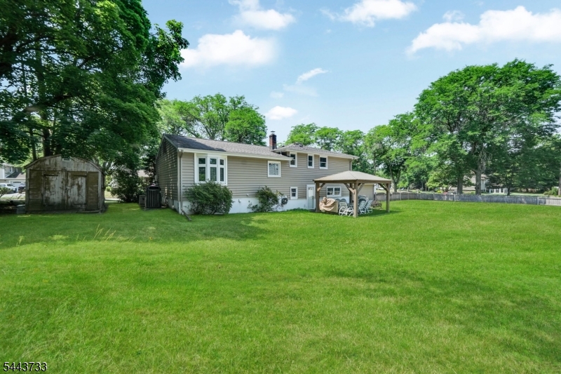 19 Lawrence Rd