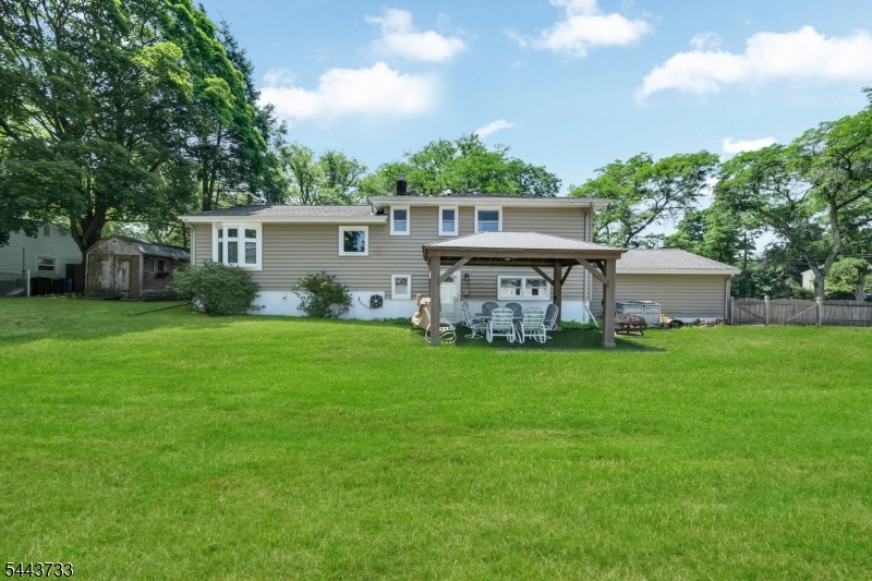 19 Lawrence Rd