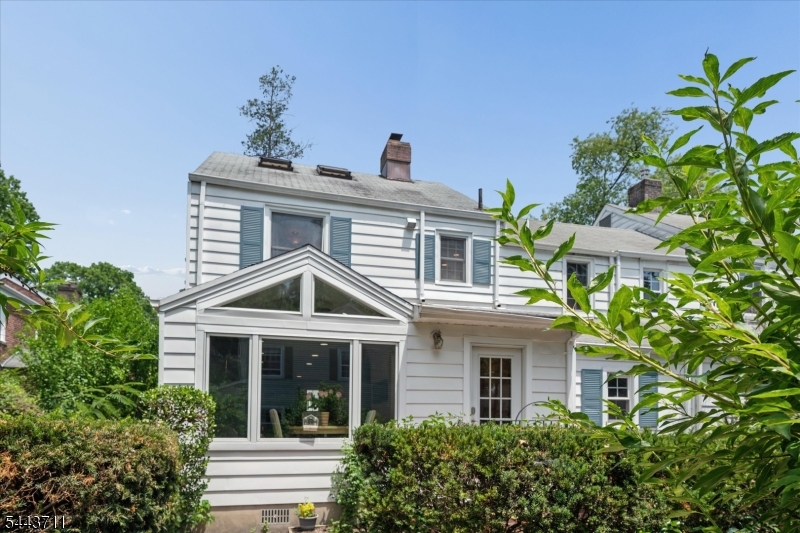 14 Bancroft Pl