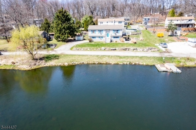 106 Starlight Rd