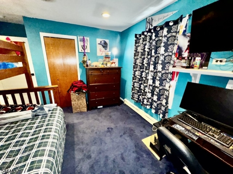 106 Starlight Rd