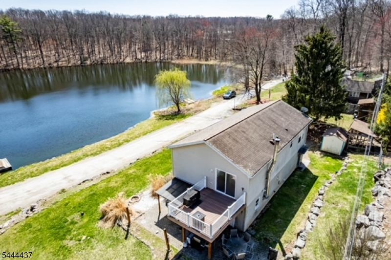 106 Starlight Rd
