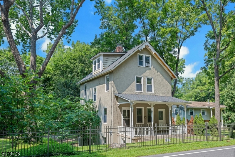 59 Main St