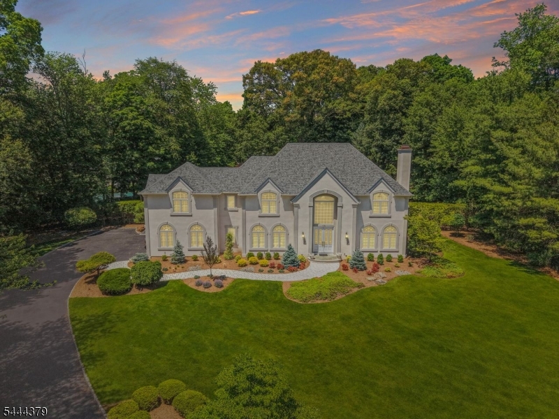 114 Valley Rd
