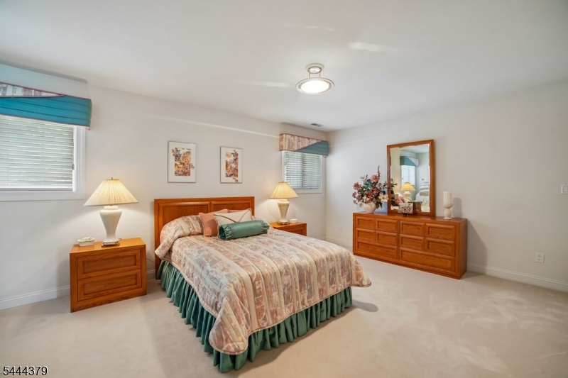 114 Valley Rd
