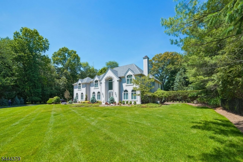 114 Valley Rd