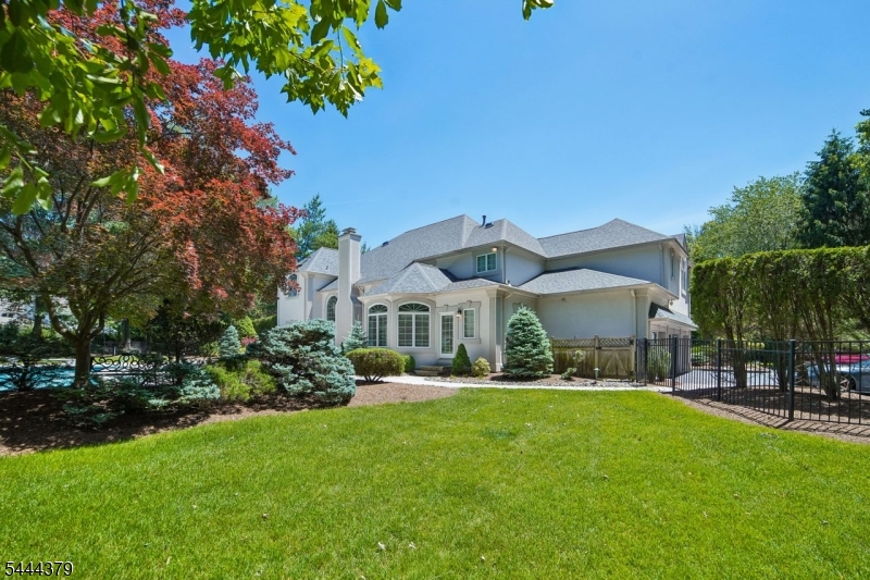 114 Valley Rd