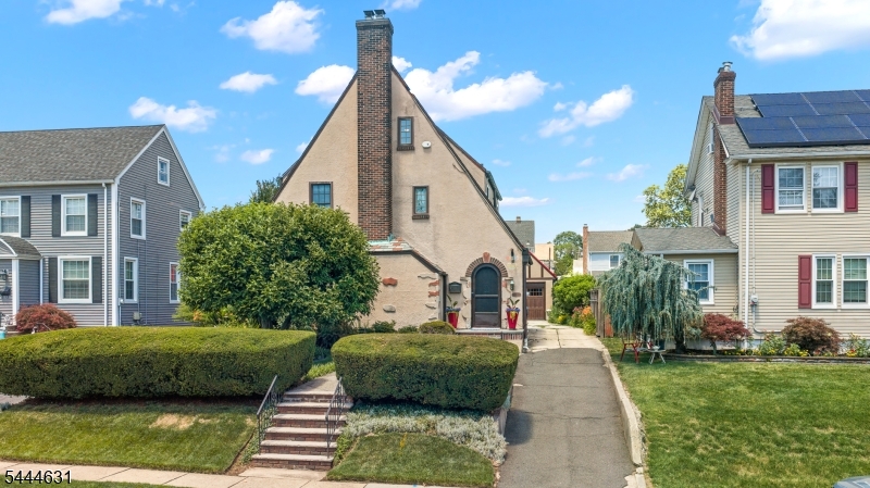 1030 Sterling Rd