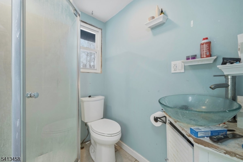 407 Diggles Pl