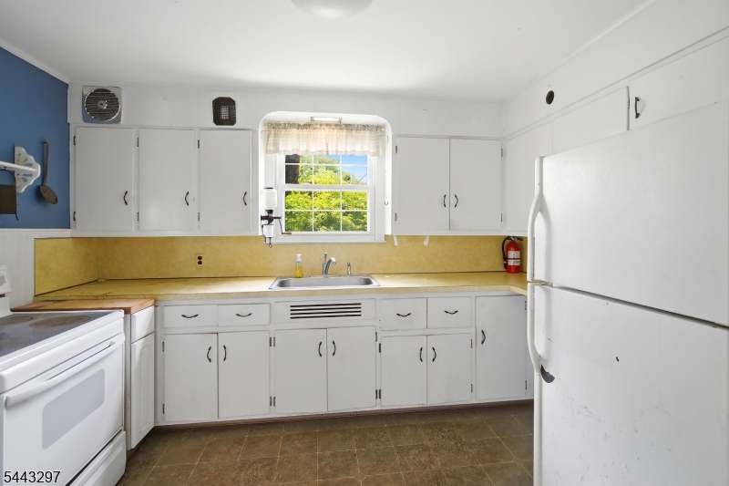 180 Milltown Rd