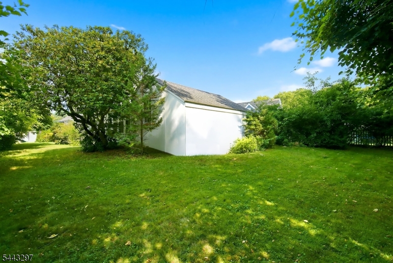 180 Milltown Rd
