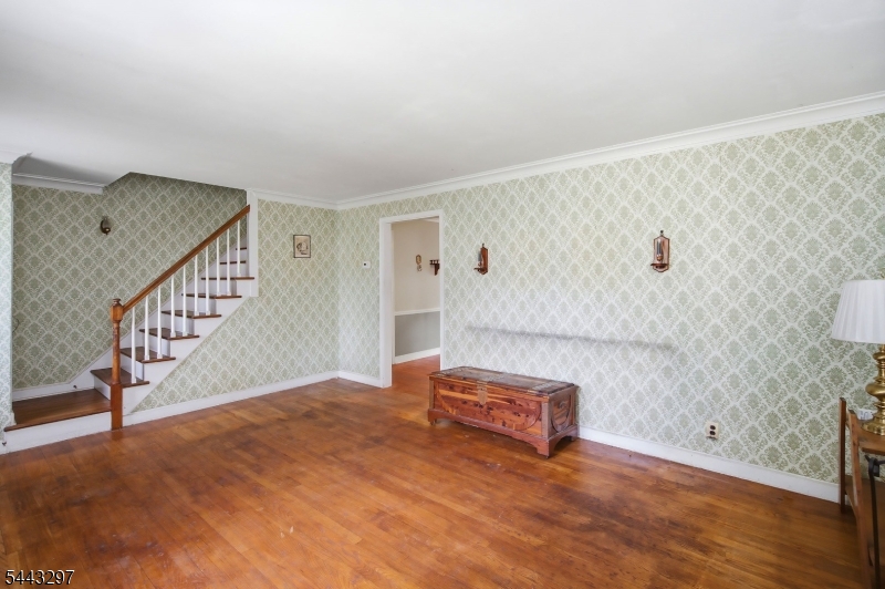 180 Milltown Rd