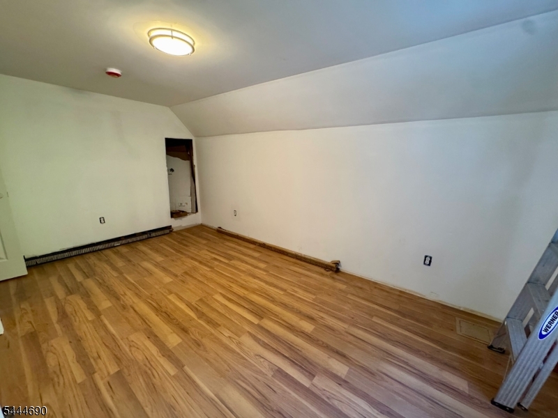 56 Glenwood Mt Rd