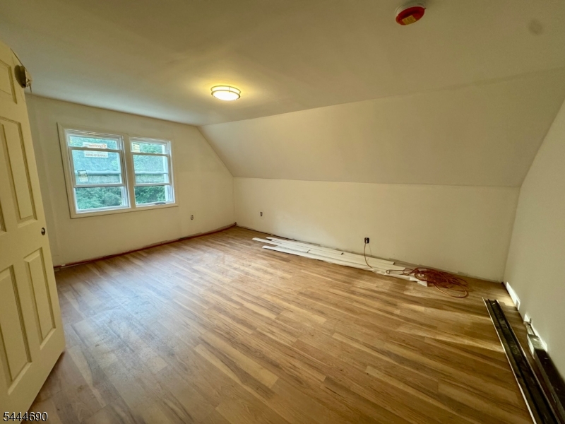 56 Glenwood Mt Rd