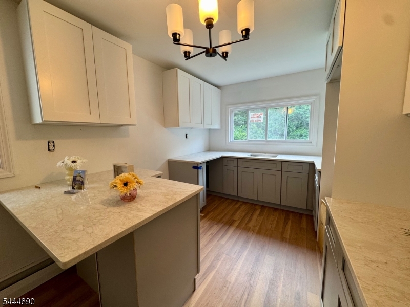 56 Glenwood Mt Rd