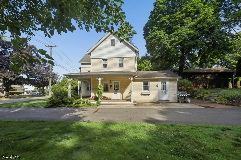 105 Harrison Ave