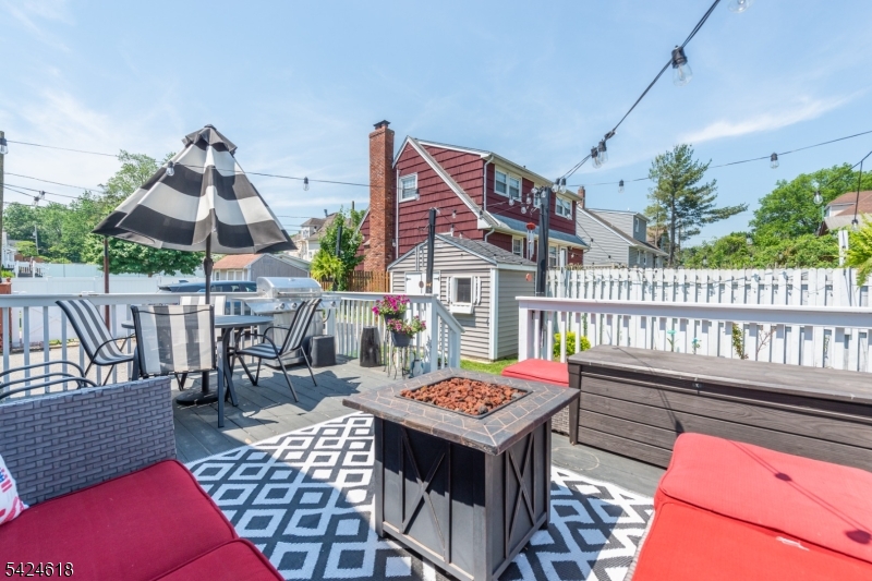 77 1St Ave