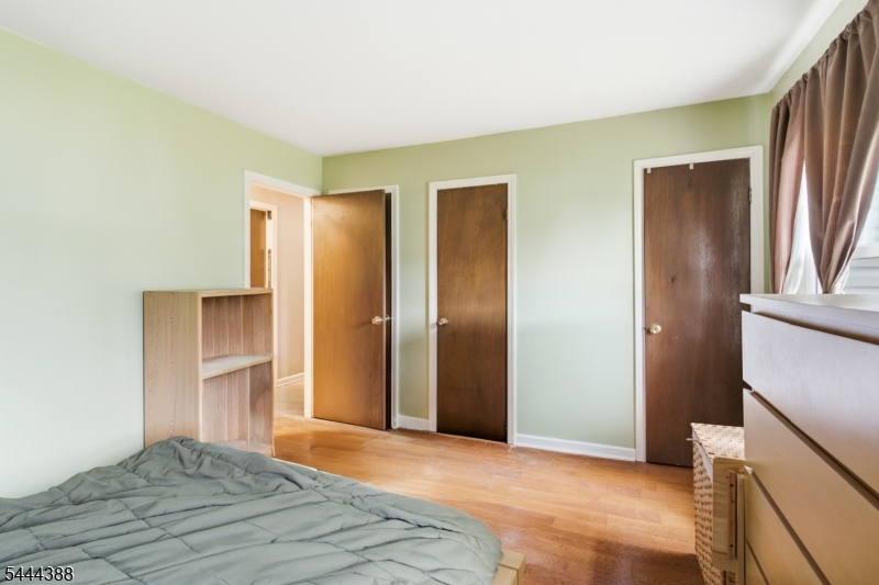 3 Wilkens Dr