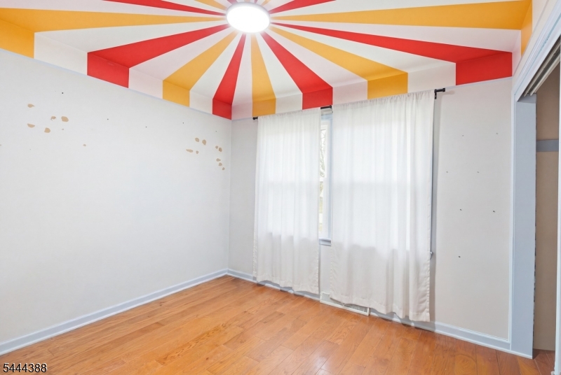 3 Wilkens Dr