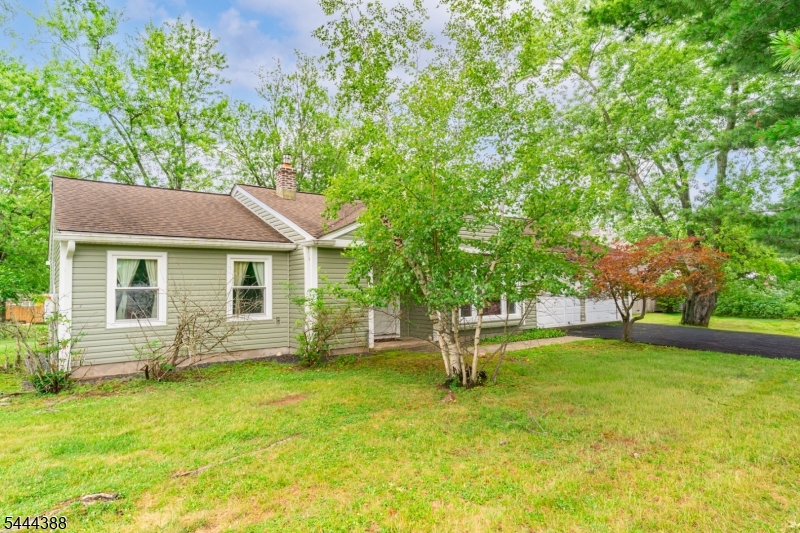3 Wilkens Dr