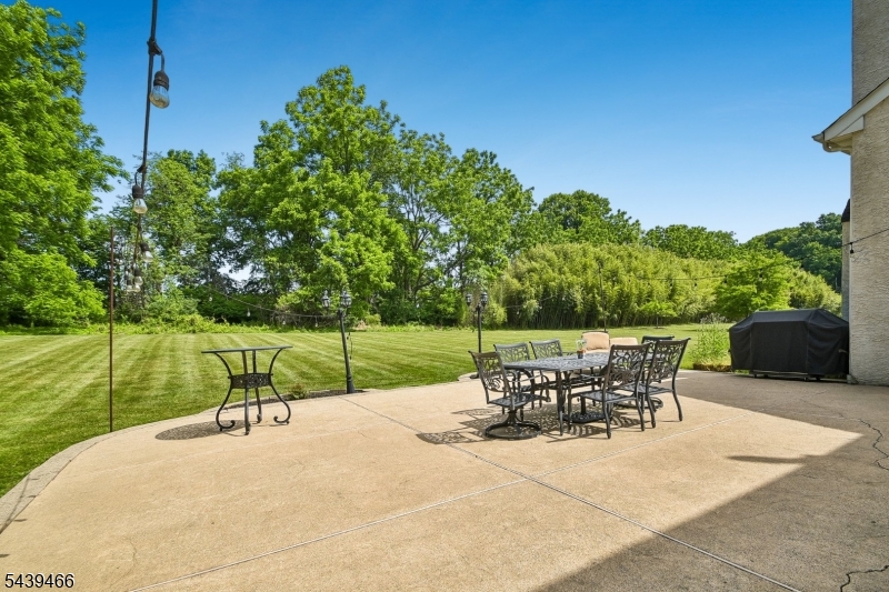 9 Steeplechase Lane