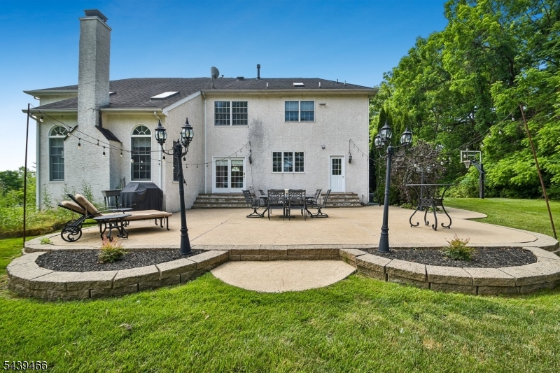 9 Steeplechase Lane
