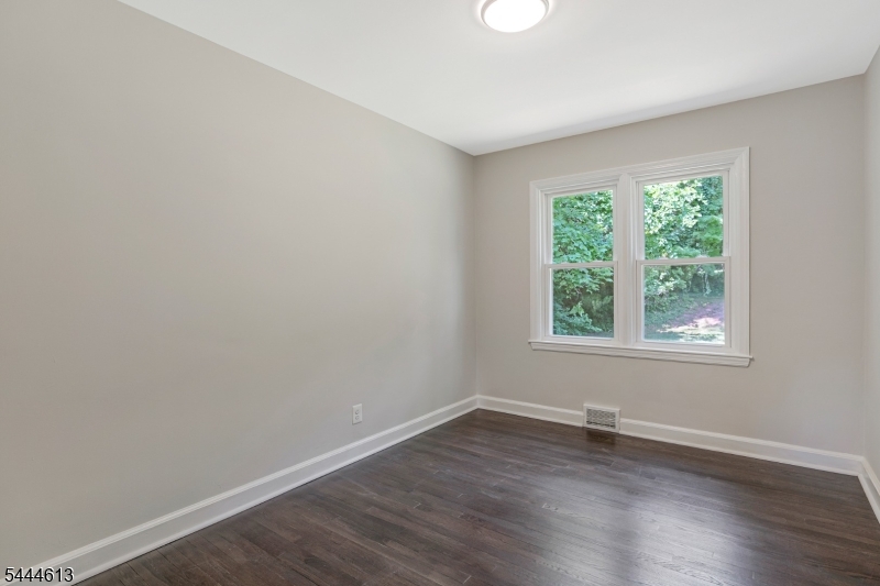 263 N Jackson Ave