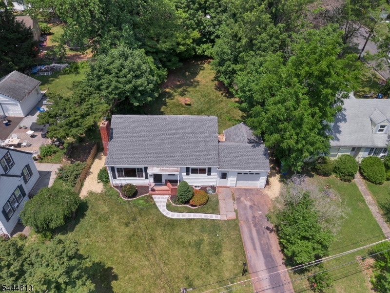 263 N Jackson Ave