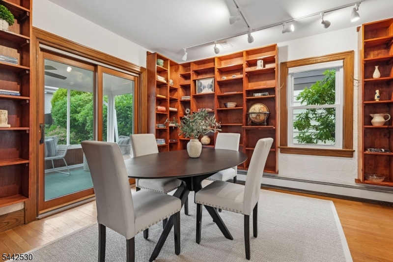 48 Claremont Ave