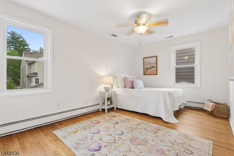 48 Claremont Ave
