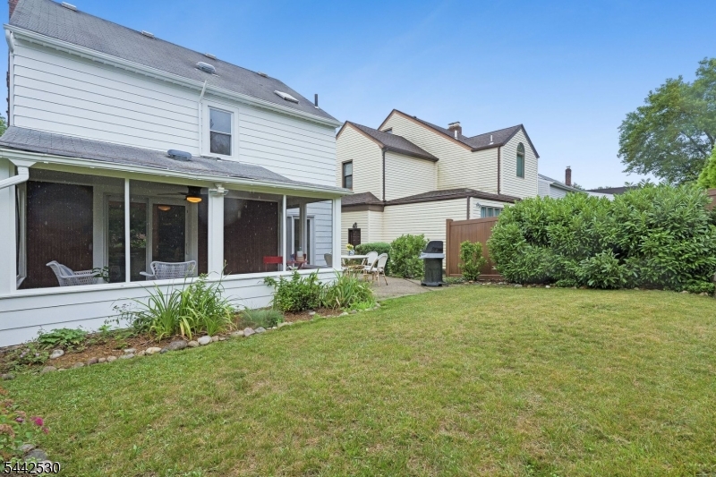 48 Claremont Ave