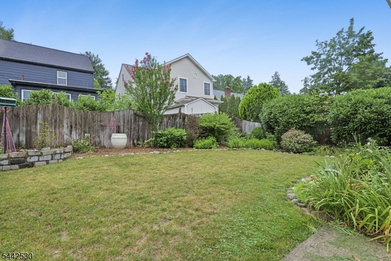 48 Claremont Ave