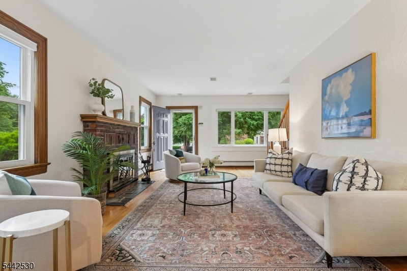48 Claremont Ave