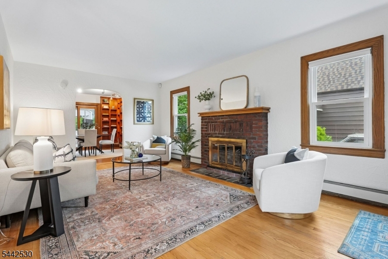 48 Claremont Ave