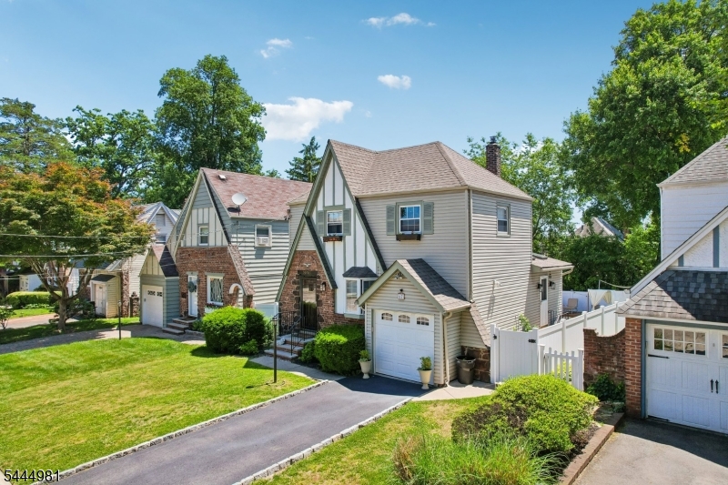 67 Marlboro Rd