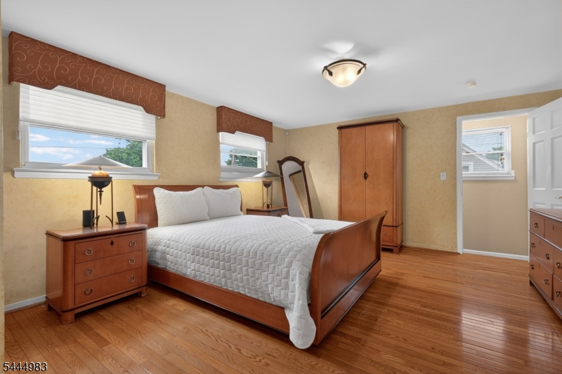 24 Deerwood Ave