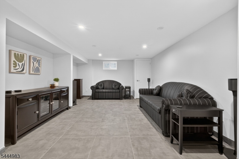 24 Deerwood Ave