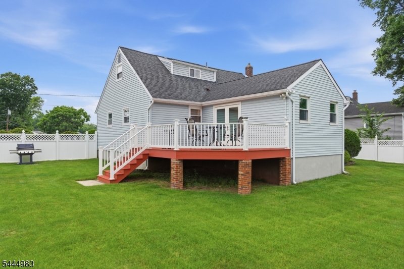 24 Deerwood Ave