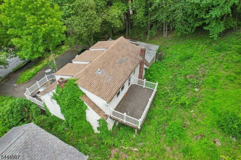 157 W Lindsley Rd
