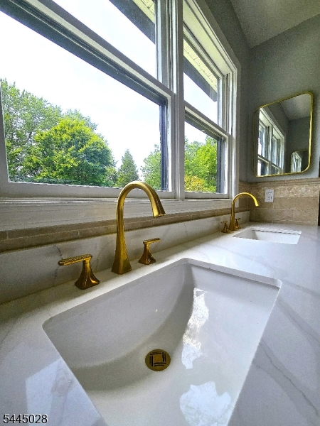 126 Blackwell Rd