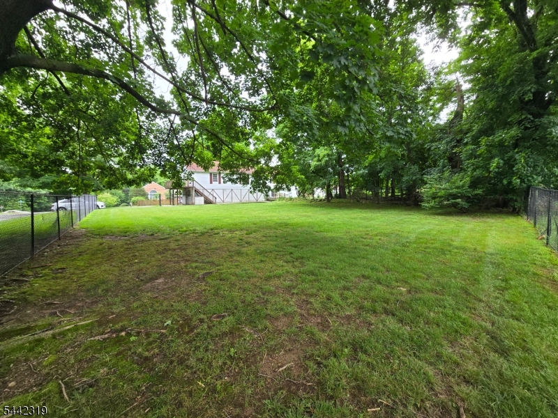 7 Cooper Rd