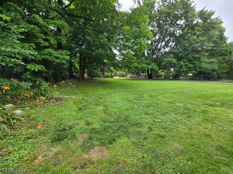 7 Cooper Rd