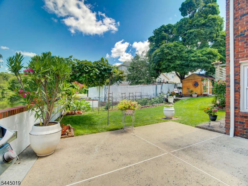441 N 15Th St